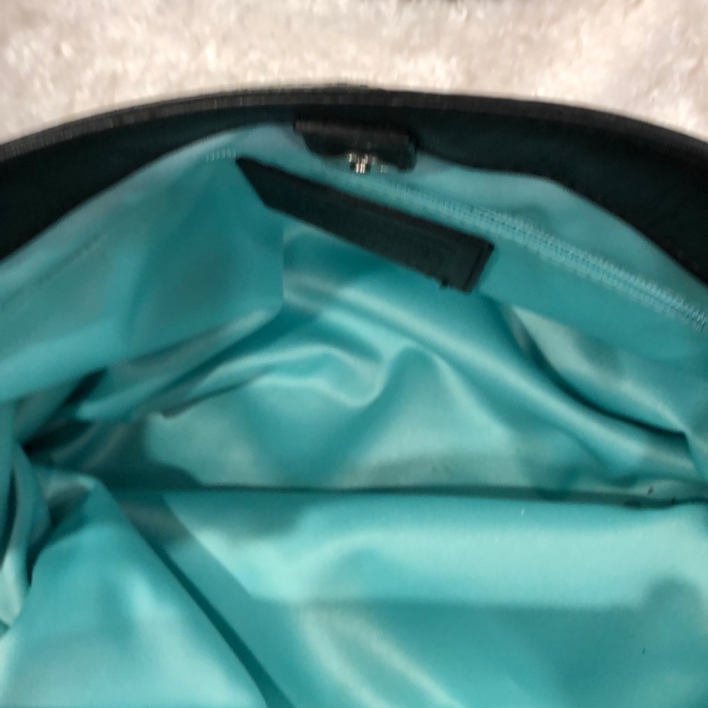 COACH SATCHEL🤗SUPER ROOMY final reduction. Soft leather turquoise lining. - Picture 6 of 7